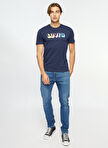 Levis Mavi Erkek Bisiklet Yaka Normal Kalıp Baskılı T-Shirt 16960-1074_BLRMT GRAPHIC CRWNK T 1