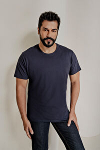 Erkek Lacivert Slim Fit Dar Kesim %100 Pamuk Bisiklet Yaka Kısa Kollu Tişört