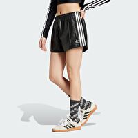 adidas IY7320 PLEATHER SHORTS Kadın Şort