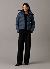 Calvin Klein Jeans Lacivert Kadın Dik Yaka Standart Fit Puffer Mont MW DOWN SHORT PUFFER