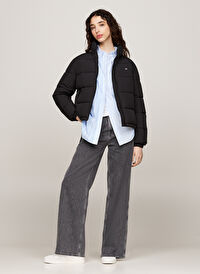 Tommy Jeans Siyah Kadın Dik Yaka Standart Fit Puffer Mont TJW ESSENTIAL PUFFER EXT