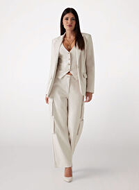 Guess Bej Kadın Normal Desenli Blazer LIA PU BLAZER - BONDED KNIT FAUX LE 