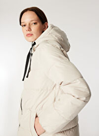 Only Krem Kadın Kapüşon Normal Kapitone Kaban ONLCLAIR PUFFER HOOD COAT OTW CC 