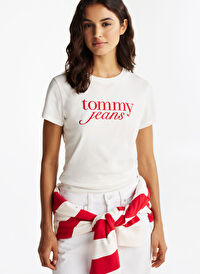 Tommy Jeans Beyaz Kadın Slim Fit T-Shirt DW0DW19447YBL