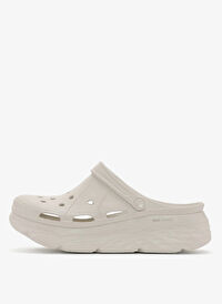 Skechers 111267 WHT MAX CUSHİONİNG FOAMİES - Beyaz Kadın Terlik