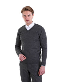 Gri Comfort Fit Düz V Yaka Yünlü Kazak