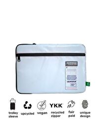 Urban Laptop by Upcycle Hero MacBook 13.3” & 13.6” Uyumlu İleri Dönüşüm Laptop Çantası