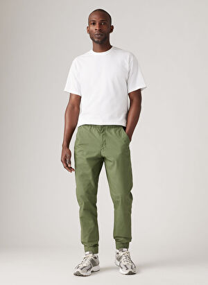 Levis Yeşil Erkek Regular Fit Chino Pantolon A4761-0013_XX CHINO JOGGER III FOUR Levis Yeşil Erkek Regular Fit Chino Pantolon A4761-0013_XX CHINO JOGGER III FOUR