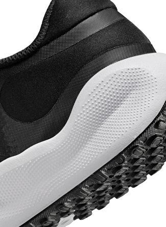 Nike Siyah Nike Revolution 7