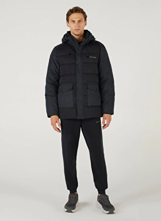 Мужская куртка Skechers S242077-001 M Outerwear Padded Jack Kapüşon Yaka Normal Kalip