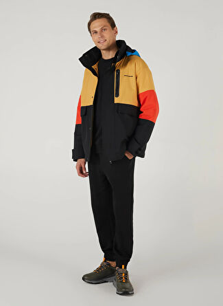 Мужская куртка Skechers S242065-001 M Outerwear Coated Jack Turuncu Fermuarli Yaka Normal Kalip для бега