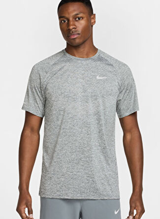 Мужская футболка Nike Normal HV5203-084 M NK DFADV STRIDE SS TOP