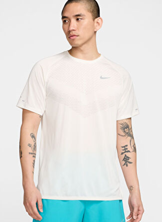 Мужская футболка Nike Normal HV5203-133 M NK DFADV STRIDE SS TOP