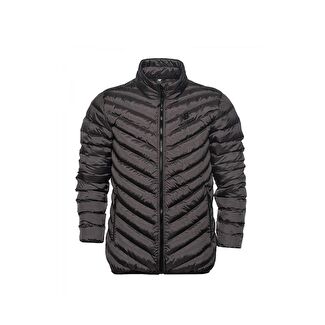 Мужская куртка New Balance Lifestyle MNJ3232-ANT Antrasit на каждый день