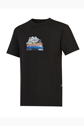 Мужская футболка New Balance Lifestyle MNT1415-BK на каждый день