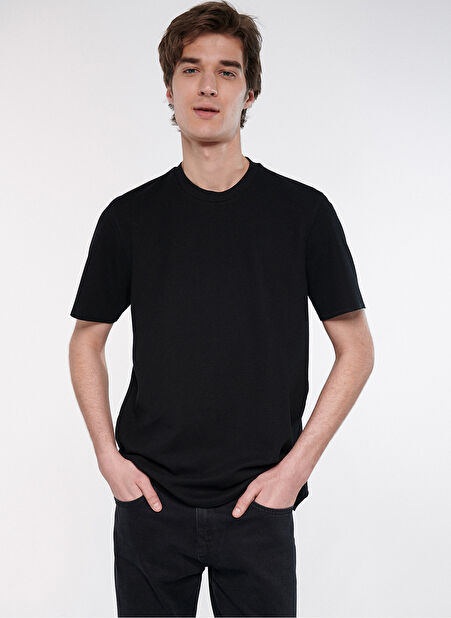 Mavi M0610277-900 Bisiklet Yaka NormalKalıp Düz Siyah Erkek T-Shirt -1