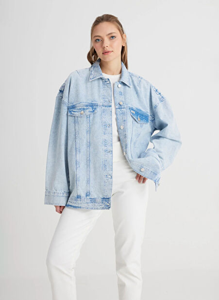 Wrangler Relaxed Açık Bej Kadın Ceket W241107851-Oversize Jean Ceket -1