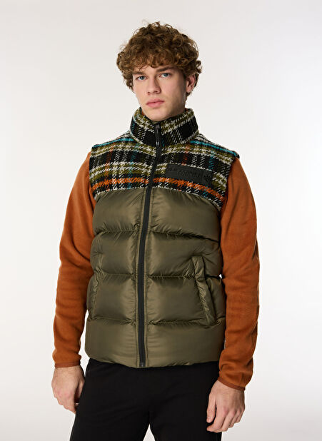 D4WM-YLK3347 Haki Erkek Dik Yaka Relaxed Fit Ekose Puffer Yelek -1