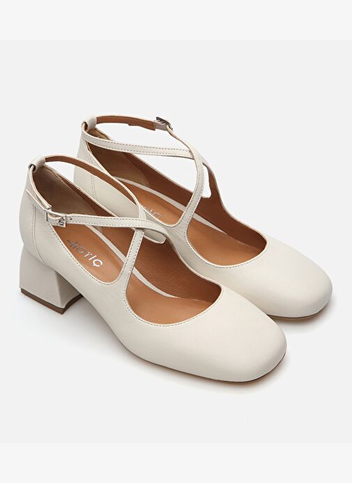 Kadın Deri Ekru Kalın Topuklu Ayakkabı 01AYH285100A400 - Görsel 3