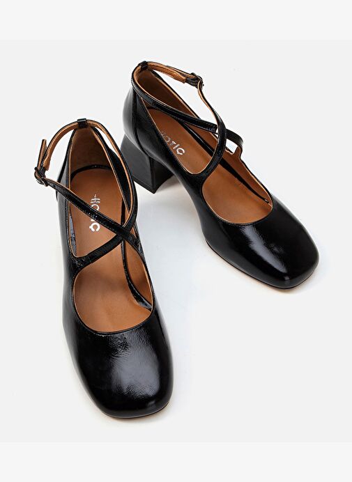 Kadın Deri Siyah Kalın Topuklu Ayakkabı 01AYH290540A100 - Görsel 4