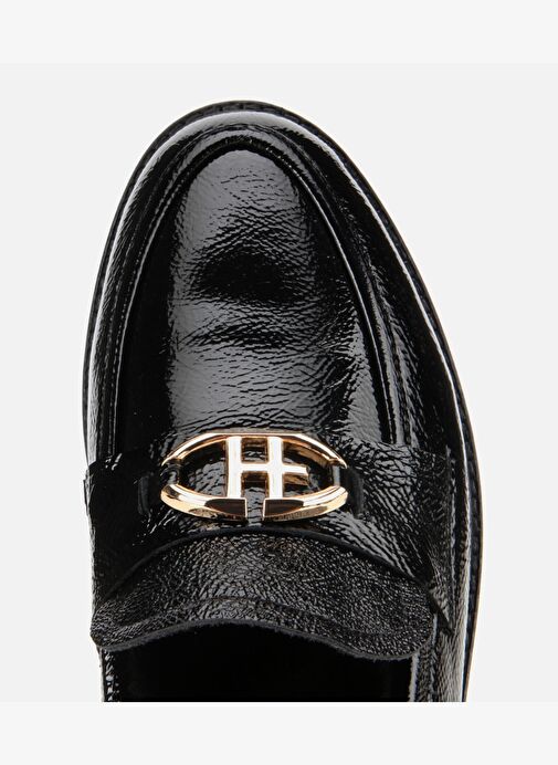 Kadın Rugan Deri Siyah Tokalı Klasik Loafer 01AYH312860A100 - Görsel 6