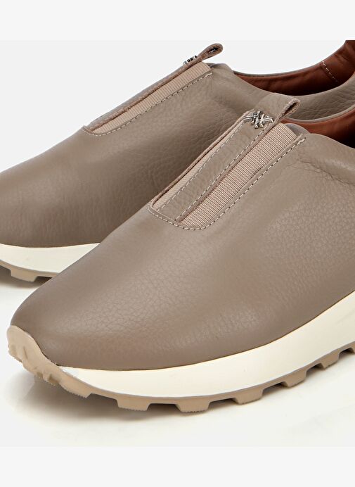 Kadın Deri Vizon Lastik Detaylı Spor Ayakkabı 01AYH313570A450 - Görsel 4