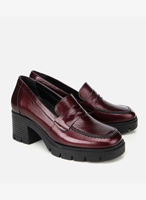 Kadın Rugan Deri Bordo Topuklu Klasik Loafer 01AYH314470A780 - Görsel 3