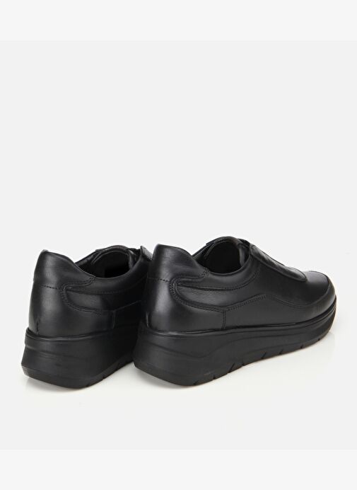 Kadın Deri Siyah Lastik Detaylı Dolgu Topuklu Günlük Loafer 01AYH314480A100 - Görsel 5