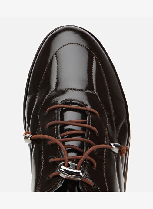 Kadın Rugan Deri Siyah Dolgu Topuklu Spor Ayakkabı 01AYH314490A480 - Görsel 6