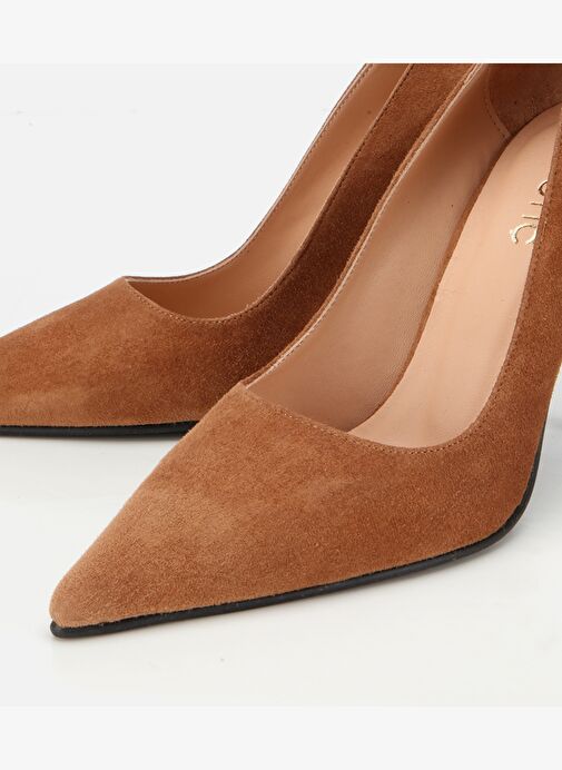 Kadın Süet Deri Taba Metal Detaylı Stiletto 01AYH315240A370 - Görsel 4