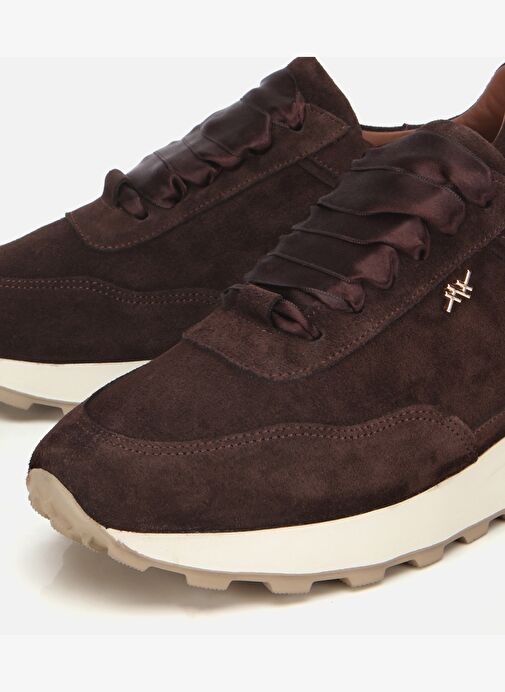 Kadın Süet Deri Kahverengi Bağcık Detaylı Yüksek Tabanlı Spor Ayakkabı 01AYH315410A480 - Görsel 4