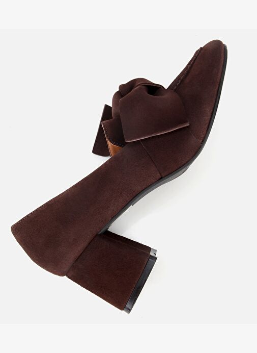 Kadın Süet Kahverengi Fiyonk Detaylı Kalın Topuklu Ayakkabı 01AYH315450A480 - Görsel 7