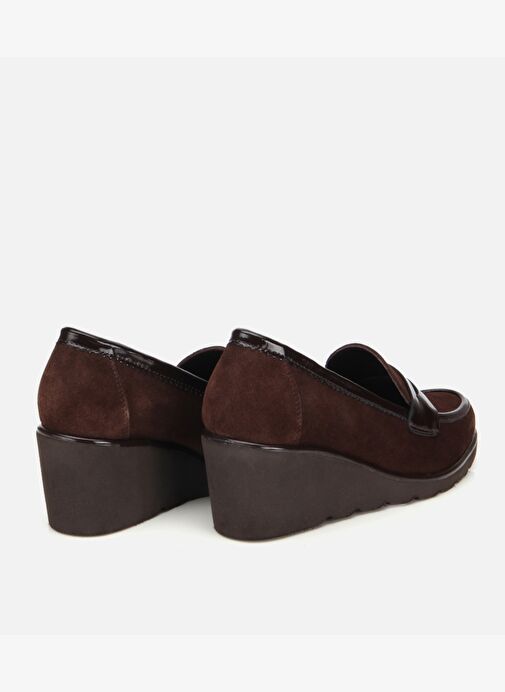 Kadın Süet Deri Kahverengi Rahat Dolgu Topuklu Günlük Loafer 01AYH315580A480 - Görsel 5