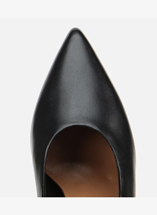 Kadın Deri Siyah Bilekten Bağlamalı Gold Detaylı Yüksek Topuklu Stiletto 01AYH316600A100 - Görsel 6