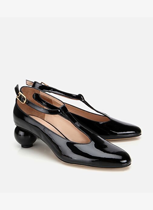 Kadın Rugan Deri Siyah Blok Topuk Detaylı Topuklu Ayakkabı 01AYH316630A100 - Görsel 3