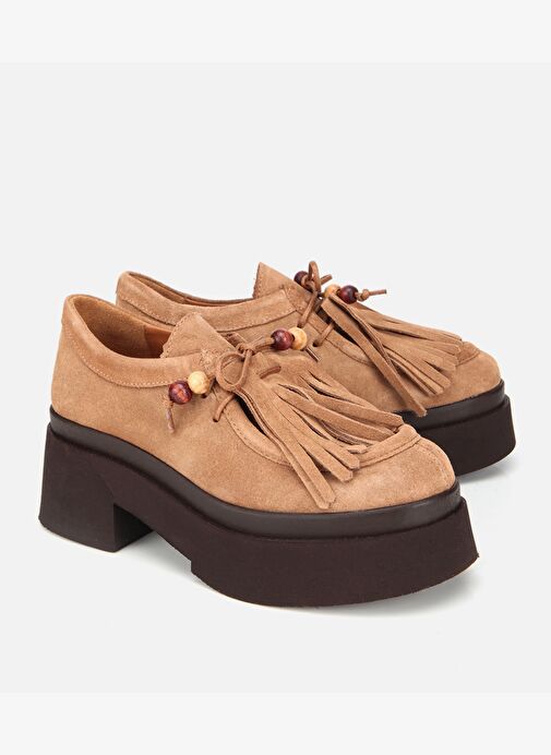 Kadın Süet Deri Taba Püskül Detaylı Kalın Tabanlı Günlük Loafer 01AYH316840A370 - Görsel 3