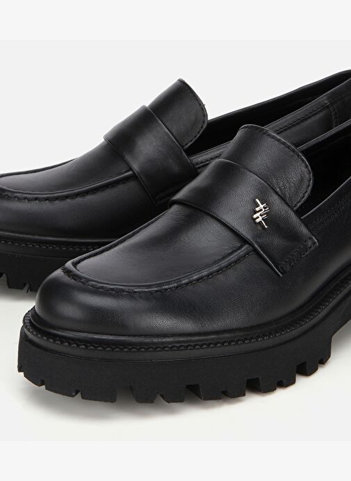 Kadın Deri Siyah Kalın Tabanlı Klasik Loafer 01AYH318340A100 - Görsel 4