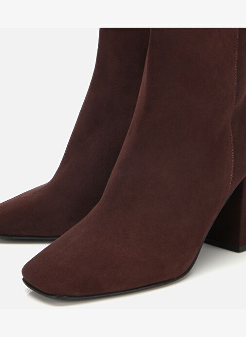 Kadın Süet Deri Kahverengi Tokalı Kare Uçlu Bilekte Topuklu Bot 01BOH312630A480 - Görsel 4