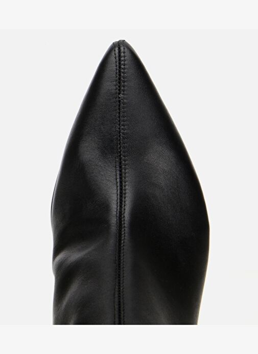 Kadın Deri Siyah Sivri Burunlu Bilekte Topuklu Bot 01BOH312640A100 - Görsel 6