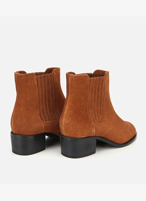 Kadın Süet Deri Taba Lastik Detaylı Bilekte Düz Bot 01BOH312670A430 - Görsel 5