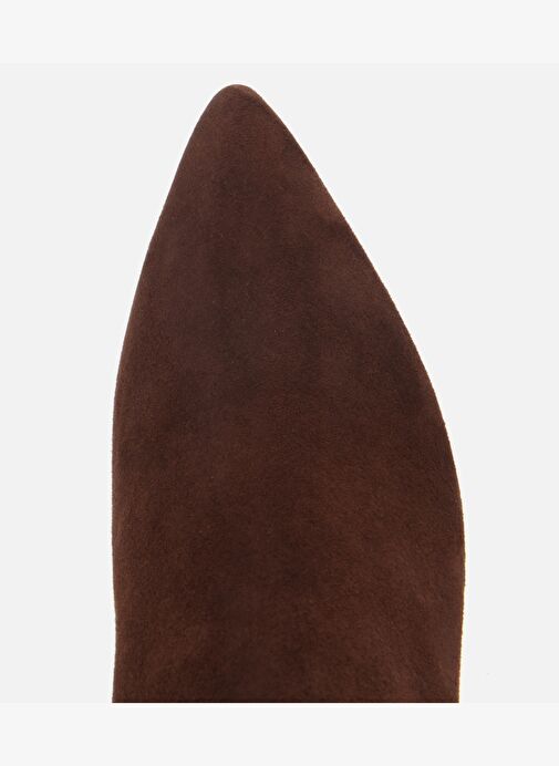 Kadın Süet Deri Kahverengi Sivri Burunlu Bilekte Topuklu Bot 01BOH312720A480 - Görsel 6