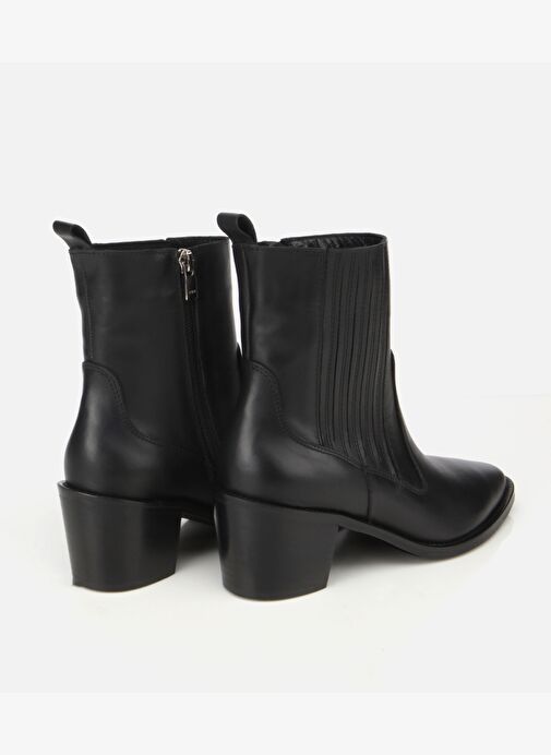 Kadın Deri Siyah Lastik Detaylı Fermuarlı Kovboy Düz Bot 01BOH313120A100 - Görsel 5