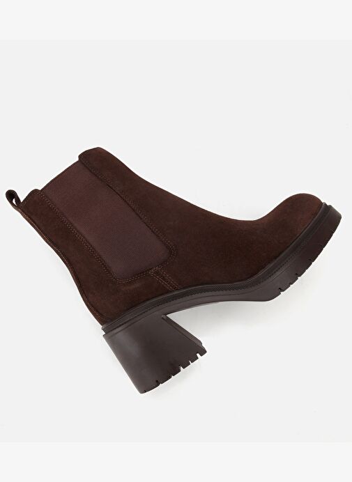 Kadın Süet Deri Kahverengi Lastik Detaylı Kalın Topuklu Bot 01BOH313170A480 - Görsel 7