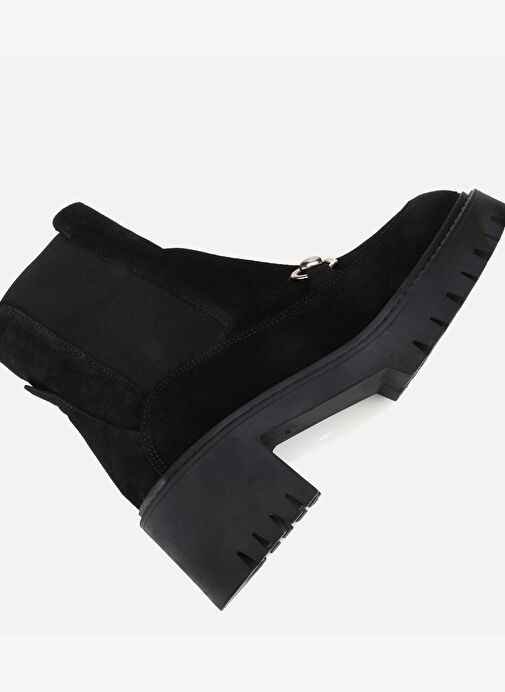 Kadın Süet Deri Siyah Tokalı Kalın Tabanlı Topuklu Bot 01BOH313200A100 - Görsel 7