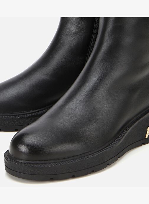 Kadın Deri Siyah Tokalı Dolgu Topuklu Bot 01BOH313290A100 - Görsel 4