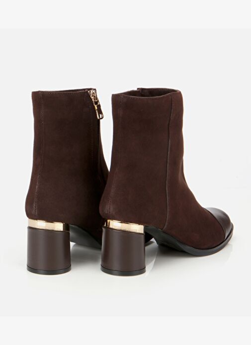Kadın Süet Deri Kahverengi Gold Detaylı Bilekte Topuklu Bot 01BOH313300A480 - Görsel 5