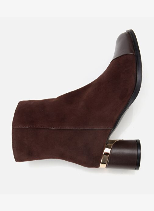 Kadın Süet Deri Kahverengi Gold Detaylı Bilekte Topuklu Bot 01BOH313300A480 - Görsel 7