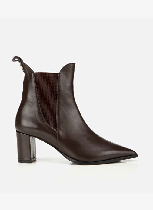 Kadın Deri Kahverengi Sivri Burunlu Streç Detaylı Bilekte Topuklu Bot 01BOH313310A480 - Görsel 2