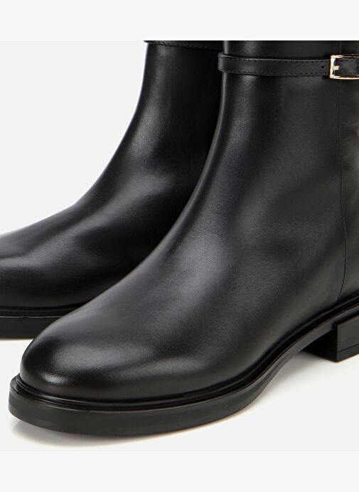Kadın Deri Siyah Tokalı Düz Bot 01BOH313420A100 - Görsel 4