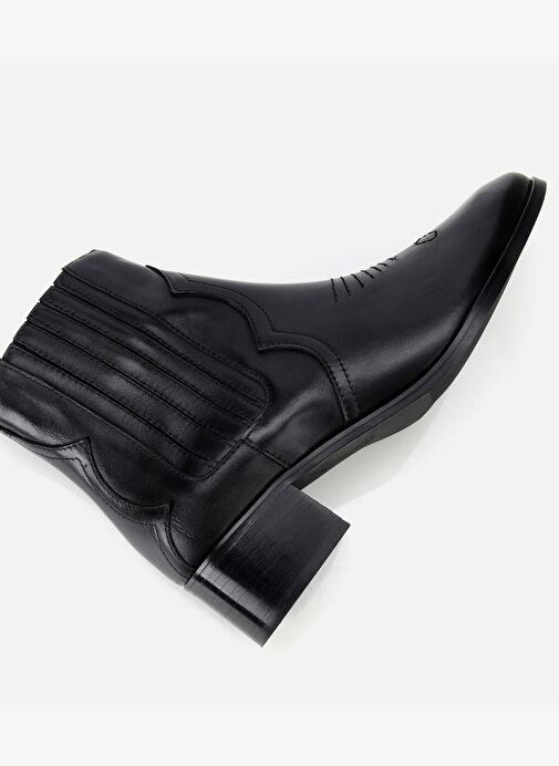 Kadın Deri Siyah İşlemeli Western Düz Bot 01BOH313440A100 - Görsel 7